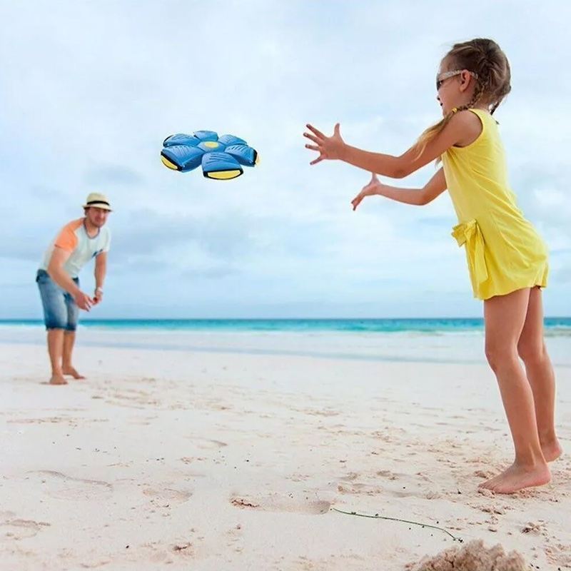 Летающий мяч трансформер Blast Ball фрисби